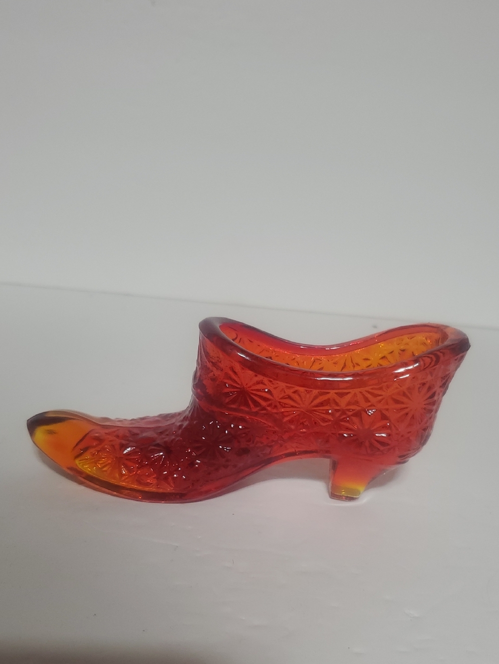 Vtg Fenton Amberina Daisy And Button Shoe